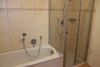 4-Zimmer-Wohnung mit zusätzlichem Hobbyraum in ruhiger Lage von Offenbach-Bürgel - Badezimmer
