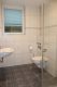 4-Zimmer-Wohnung mit zusätzlichem Hobbyraum in ruhiger Lage von Offenbach-Bürgel - Badezimmer KG