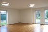 VERMIETET! 4-Zimmer-Wohnung mit zusätzlichem Hobbyraum in ruhiger Lage von Offenbach-Bürgel - Wohn- und Essbereich
