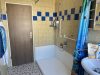 Großzügige 2-Zimmerwohnung mit Balkon in ruhiger Wohnlage von Hainburg - Ansicht Badezimmer
