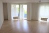 Charmante 2-Zimmerwohnung mit Balkon in beliebter Lage von Hanau - Wohnzimmer
