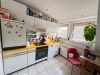 Wohnen & Vermieten in Mühlheim – Dreifamilienhaus mit Platz für Ihre Pläne - Küche DG