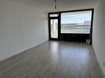 Wohnen oder investieren – attraktive 2-Zimmer-Wohnung in Toplage von Neu-Isenburg, 63263 Neu-Isenburg, Etagenwohnung