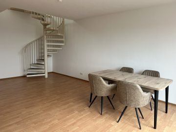 Wohnen auf zwei Ebenen: 3,5-Zimmer-Maisonette in Babenhausen, 64832 Babenhausen, Etagenwohnung