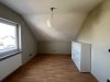 Exklusives 3-Familienhaus, Gartenidylle und hochwertiger Ausstattung in Seligenstadt Klein-Welzheim - Schlafzimmer DG