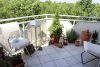 Lichtdurchflutete 2-Zimmer-Wohnung in ruhiger Lage mit Renovierungsplus - Ansicht Balkon