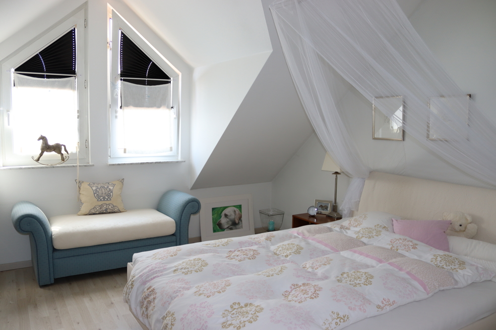 Lichtdurchflutete 2-Zimmer-Wohnung in ruhiger Lage mit Renovierungsplus - Foto 5