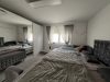 Attraktive 3-Zimmer-Wohnung mit viel Platz und Komfort in ruhigem Mehrfamilienhaus - Schlafzimmer