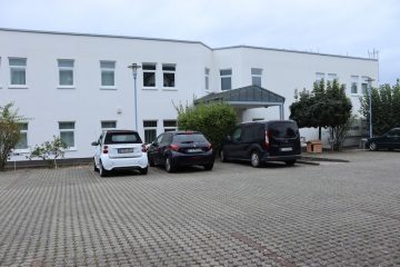 Großzügige Bürofläche mit optimaler Anbindung in Seligenstadt/ Froschhausen, 63500 Seligenstadt / Froschhausen, Bürofläche