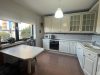 Familienfreundliches Reihenmittelhaus mit 178 m², Garten, Terrasse & Sauna in Obertshausen - Küche im EG