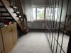 Ein Ort zum Ankommen – Einfamilienhaus mit Nebengebäude in Hainstadt sucht neue Geschichten - Treppenaufgang / Abstellraum