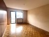 Familienfreundliches Reihenmittelhaus mit 178 m², Garten, Terrasse & Sauna in Obertshausen - Arbeits-/Kinderzimmer mit Balkonzugang