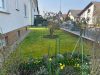 Exklusives 3-Familienhaus, Gartenidylle und hochwertiger Ausstattung in Seligenstadt Klein-Welzheim - Grünanlage vor dem Haus