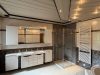 Großzügige Erdgeschosswohnung mit Garten, Terrasse und vielseitig nutzbarem Untergeschoss - Tageslichtbad
